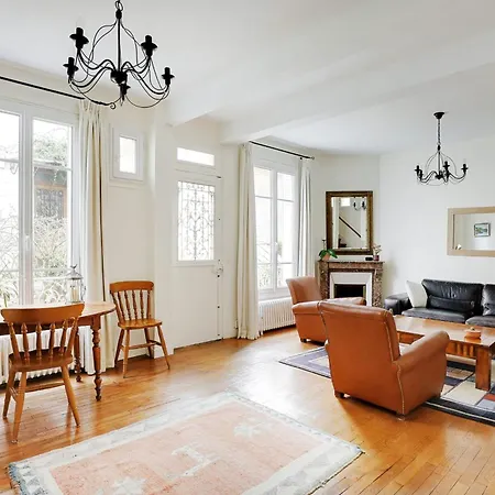 Jeanne D'arc - Patay Beautiful House מלון פריז
